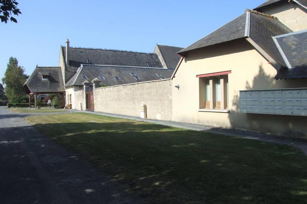 Appartement Lumineux Et Cosy Avec Jardin Vue Sur Chateau Pres Port En Bessin, Bayeux Et Omaha Beach Commes Buitenkant foto